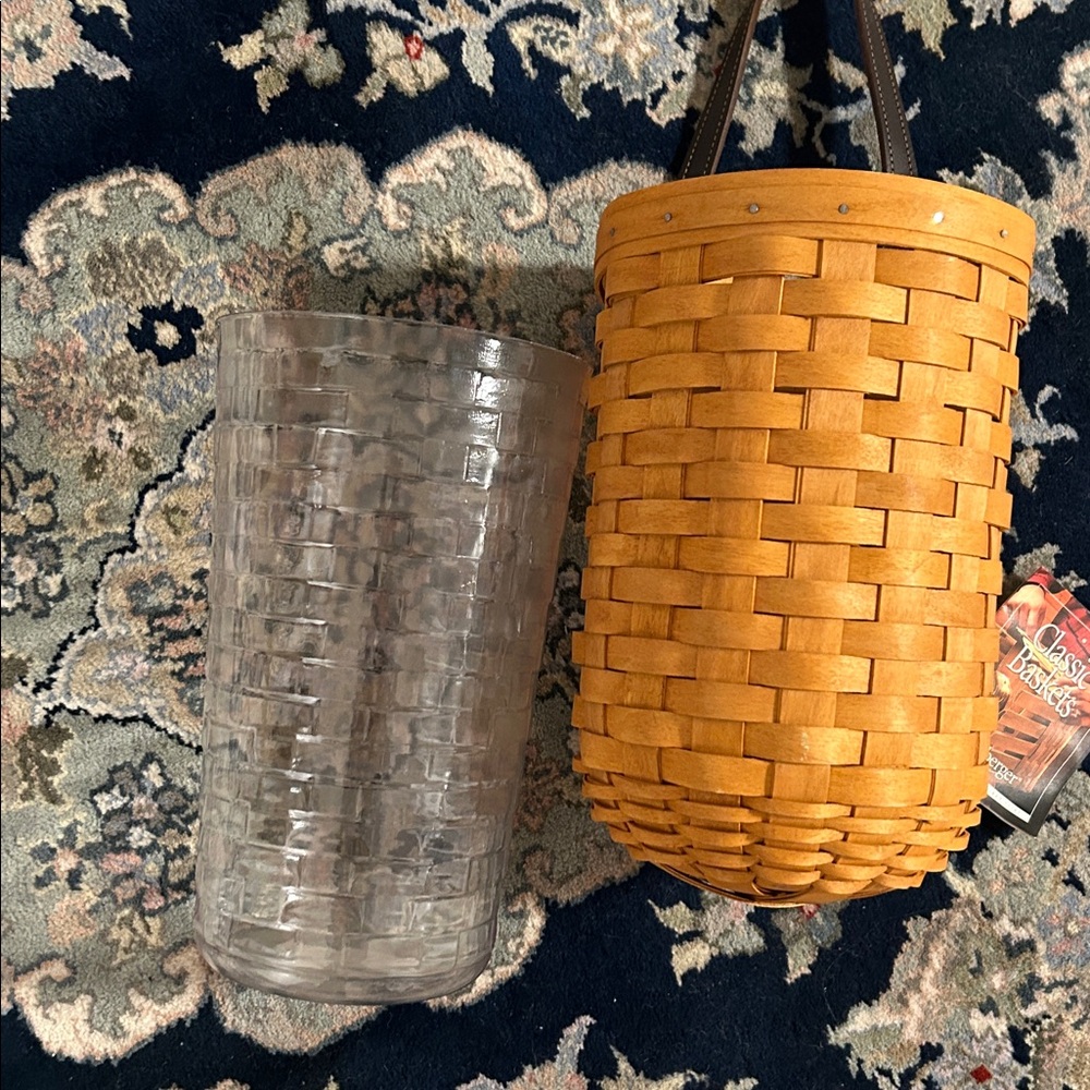 Longaberger 10inch Flower Basket - Picture 3 of 6